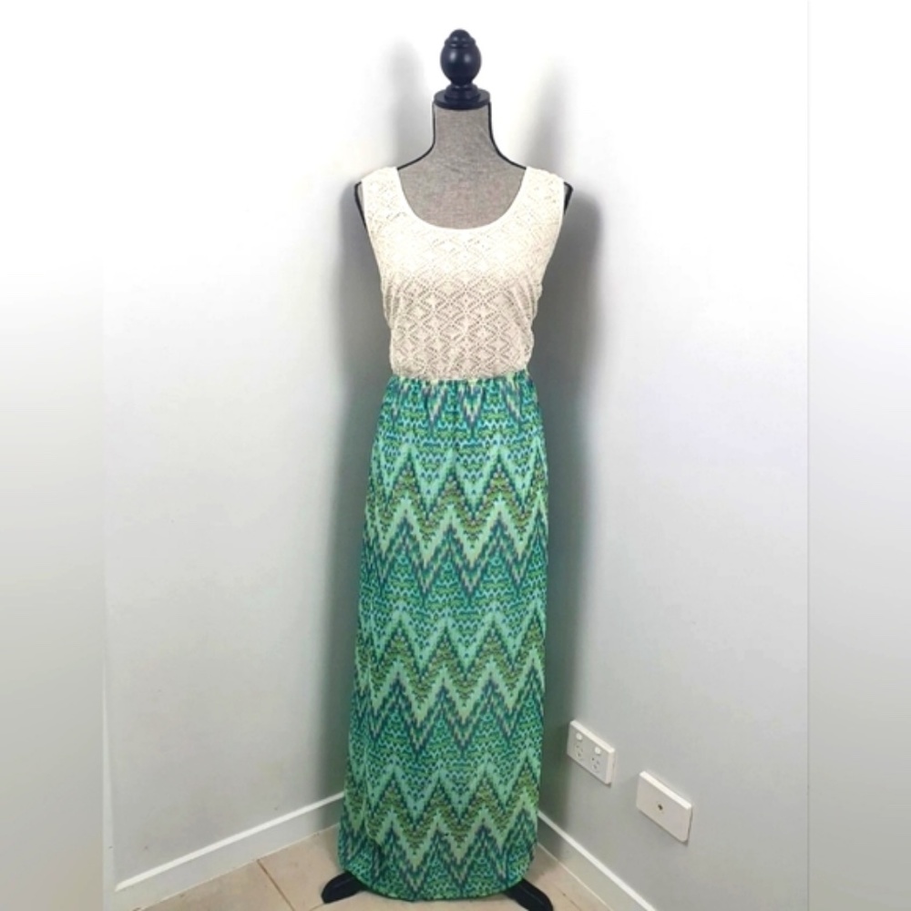 Lily Rose Two-Toned High-Waist Sleeveless Maxi Dress in Cream & Green w/Belt L